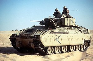 المدرعة الامريكية M2 Bradley 300px-1BFV01