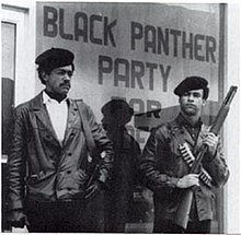 Battle Pics - Page 11 220px-Black-Panther-Party-armed-guards-in-street-shotguns