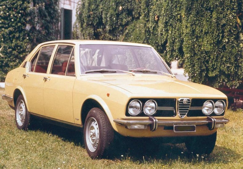 Alfa Romeo 4C, a Ginevra per farci sognare - Pagina 23 Alfetta1972WP