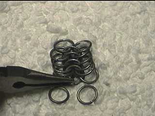 Making Chainmail Chain44