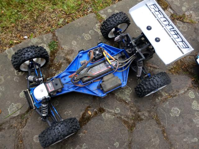 Slash 2WD to Monster Slash 2WD IMG_20170501_124442