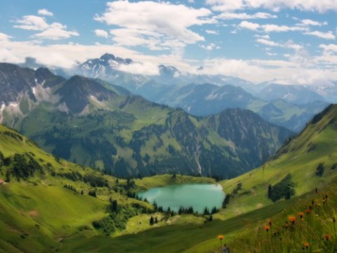 Description de paysage. - Page 2 Lake-in-the-alps-wallpaper-480x360