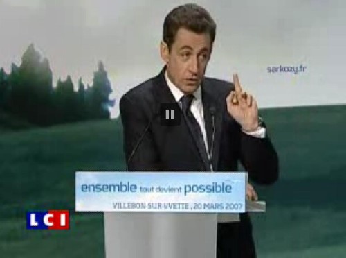 J'adore Sarkozy fait de l'humour ! SarkofuckSmall