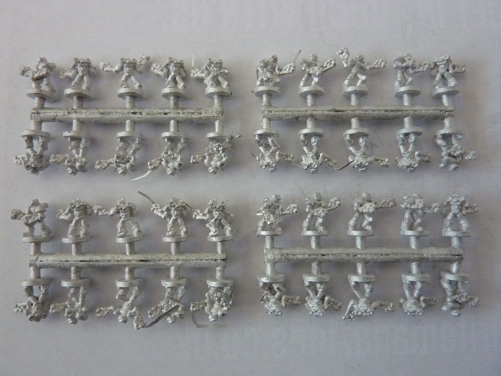 [Vanguard miniatures] Nouveautés - Page 4 P1050146FC