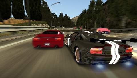 [30/08/05] 32 Images pour Burnout Legend Brntlgnd%20(28)