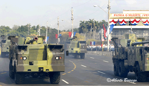 Fuerzas Armadas de Cuba - Página 5 Revista-16