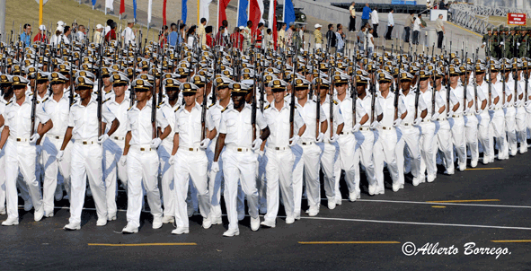 Fuerzas Armadas de Cuba - Página 5 Revista-29