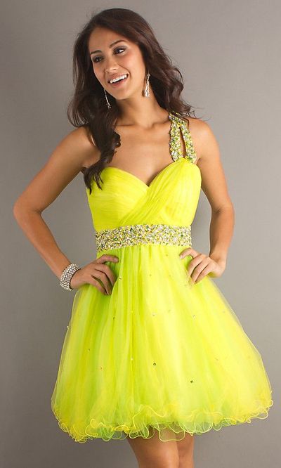 ALGO NOS UNE - Página 2 Vestido-corto-amarillo