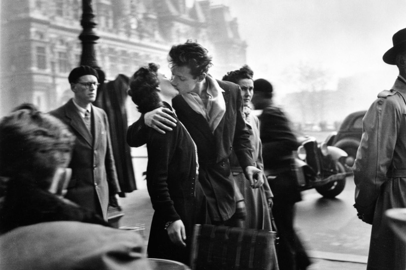 Pensieri, Sentimenti, Poesie e Riflessioni.... - Pagina 32 Bacio-doisneau-01