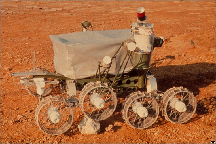 Recuperan un robot soviético perdido en la Luna desde 1970 Lunokhod-1