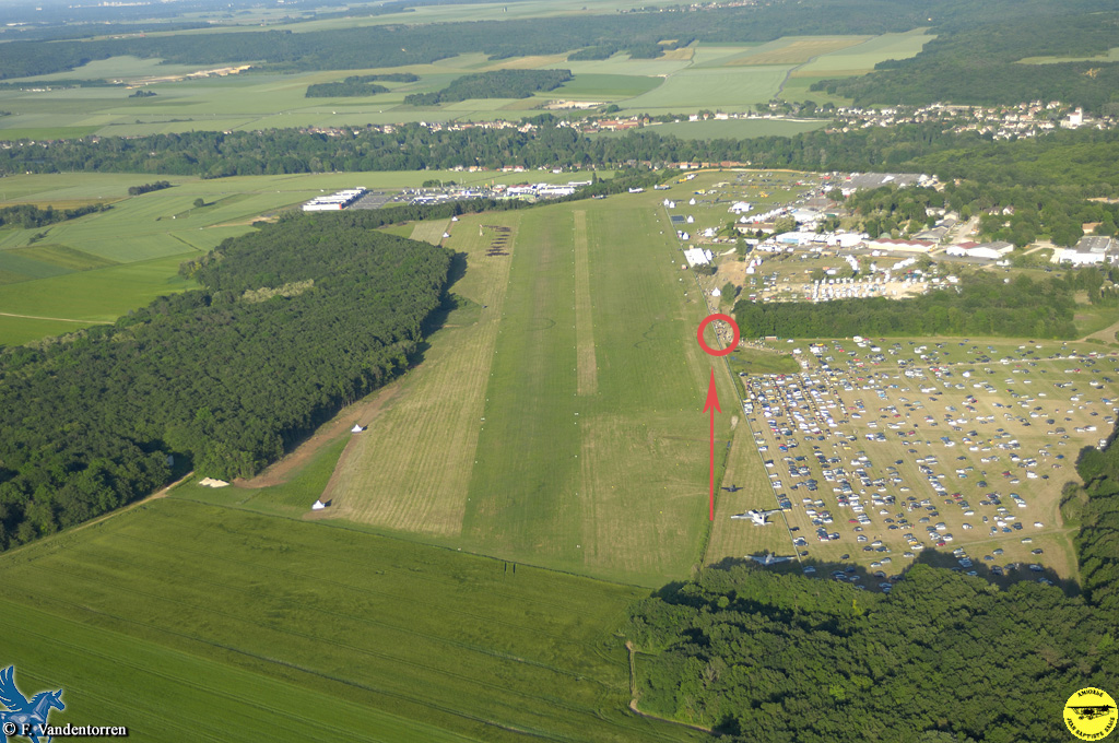 La Férté Alais 2011 Fert%C3%A9-fly-over