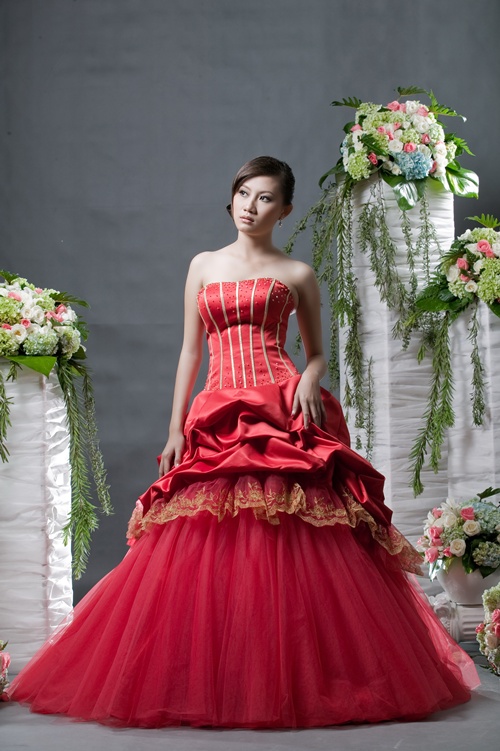 Áo cưới đẹp áo cưới 2012, mua bán cho thuê áo cưới thời trang thương hiệu cao cấp Estella Ao-cuoi-estella-154a