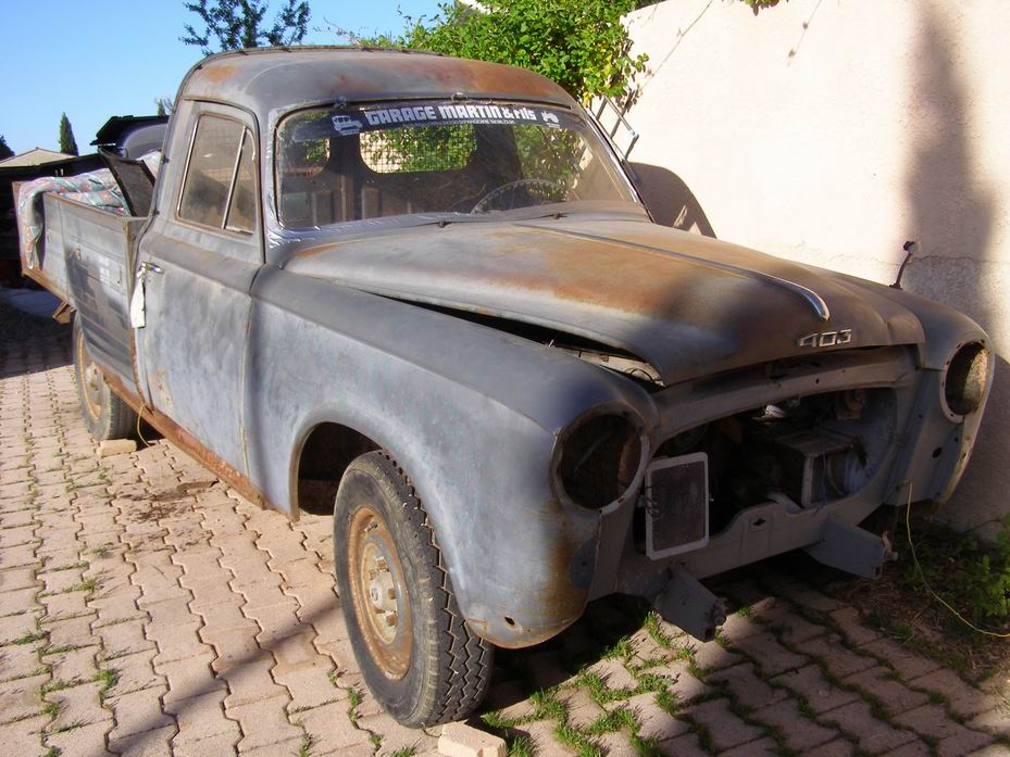 Remise en marche   (lente)  d'un 203 PickUp P002