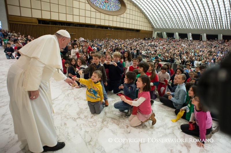 Le Pape François selon le témoignage des photos - Page 2 9_28dic2014_4289