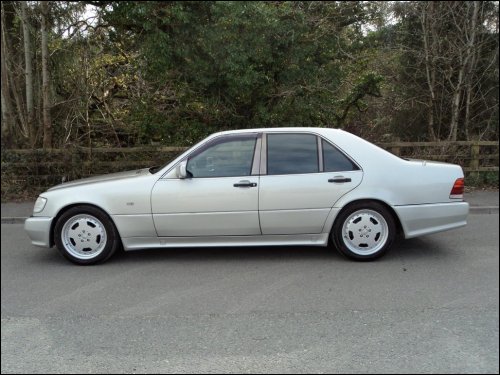 (W140): versão especial - S500 6.0 AMG 06m