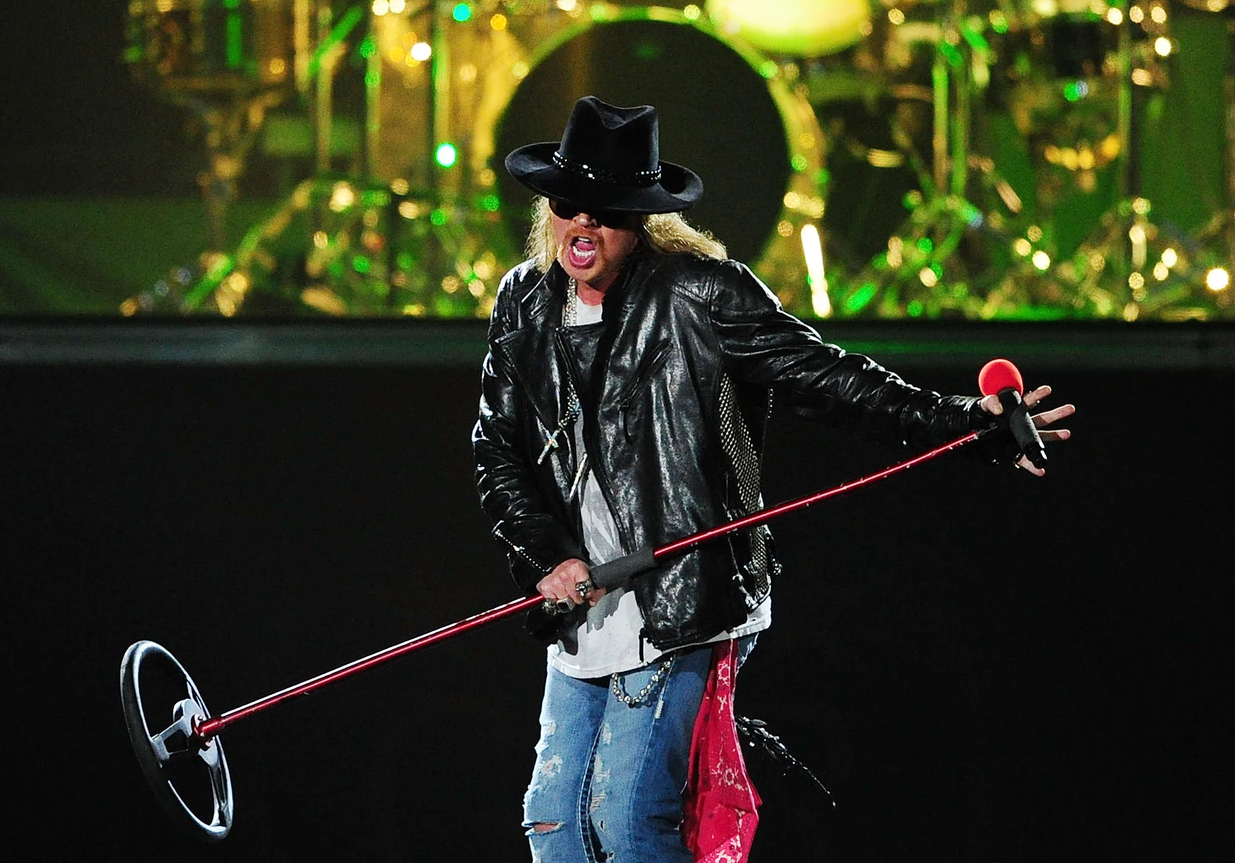 Axl Rose tiene material escrito para rellenar tres discos W.-axl-rose