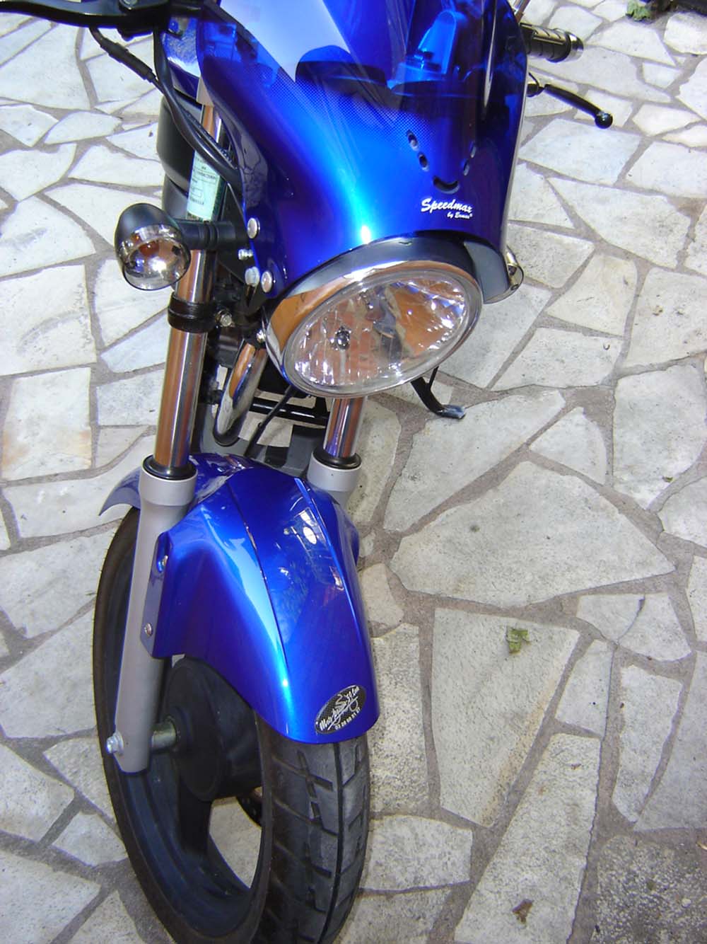 VENDS DAELIM ROADWIN 125 Daelim5-1