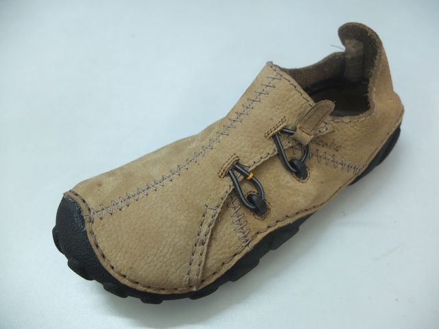 Clarks Chân Gấu - Clarks Momo Spirit Giay-Clarks-Gau-Size_-39.40.41.42.43-0