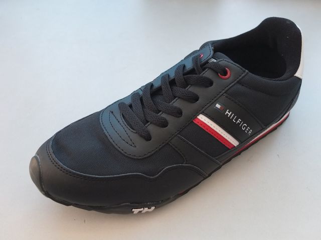 Shop A3 -  Cung cấp các mẫu giày Tommy Hifiger chất lượng cao, tặng vớ khi mua hàng Giay-Nam-Cao-Cap-Size_-41.42-0