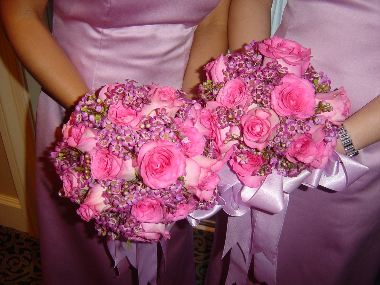 pink flowers - Page 6 Hot-Pink-Wedding-Flowers3