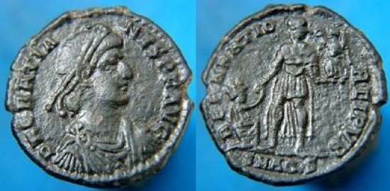 ayuda a identificar moneda romana _aquileia_RIC_030a.1