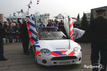 Voiture de police Spyker_police_hollande