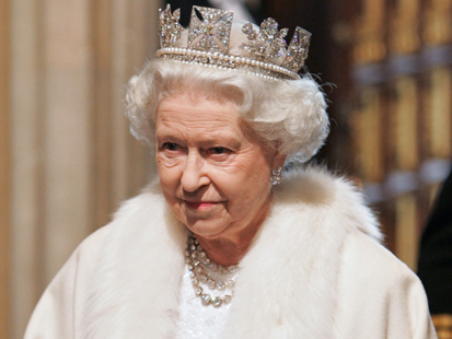  اليزابيث queen Queen-elizabeth-2