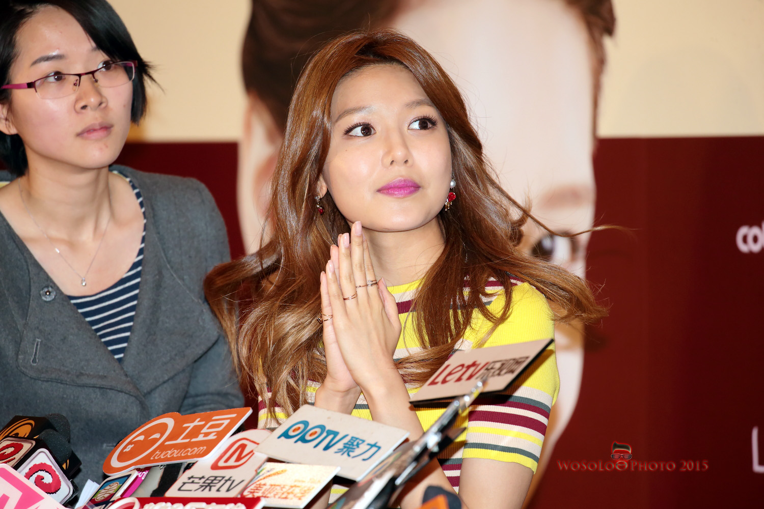 [PIC][04-02-2015]SooYoung xuất phát đi Hồng Kông để tham dự buổi fansign cho thương hiệu mỹ phẩm "LLang" - Page 3 WSL_9321