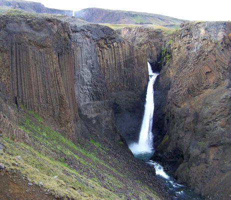 Islande 2008: les photos et videos Hengifoss%20Litlanesfoss%20r