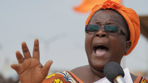 نساء توغو يضربن عن الجنس من أجل إقالة رئيس البلاد -  120827130336_togo_opposition_304x171_s_nocredit