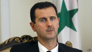 الأسد: أمريكا لا تمتلك دليلا على استخدام حكومته السلاح الكيميائي 130829164652_bashar_assad_304x171_ap