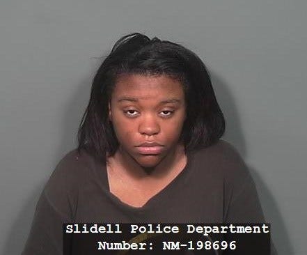 UNNAMED INFANT - at birth (5/2015)/ Charged: Mother; Antwonetta Jones - Slidell LA 7671293_G