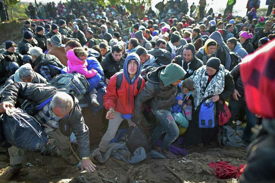 URGENTE: Crisis humanitaria en Europa. Actúa. Ahora. 920x920