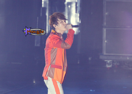 [1.5.12][Fanpics] Shinhwa @ 430 Shanghai concert 6870d3e8gw1dsj3ltqywej