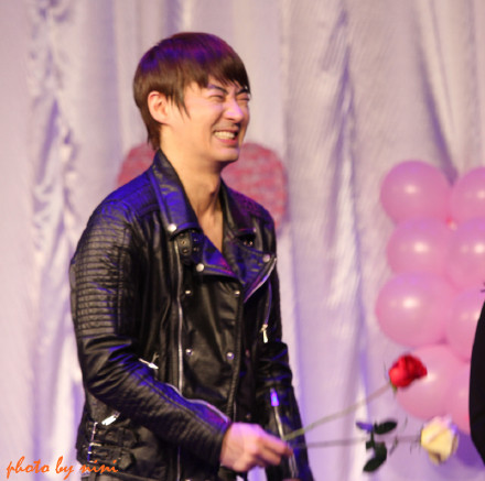 [11.2.12][Pics] JunJin @ Beijing Fanmeet Pics Part 2 6abbd9d2jw1dpz8rmboggj