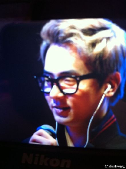 [7.1.12][Pics] Andy Beijing Fanmeet 7037f9e4jw1dou65sqju5j