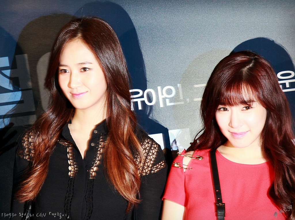 [PIC][30-09-2013]Yuri - YoonA và Tiffany xuất hiện tại buổi công chiếu bộ phim "Tough as Iron" vào tối nay 61bc6617tw1e9ok6640h2j20sg0lan6y