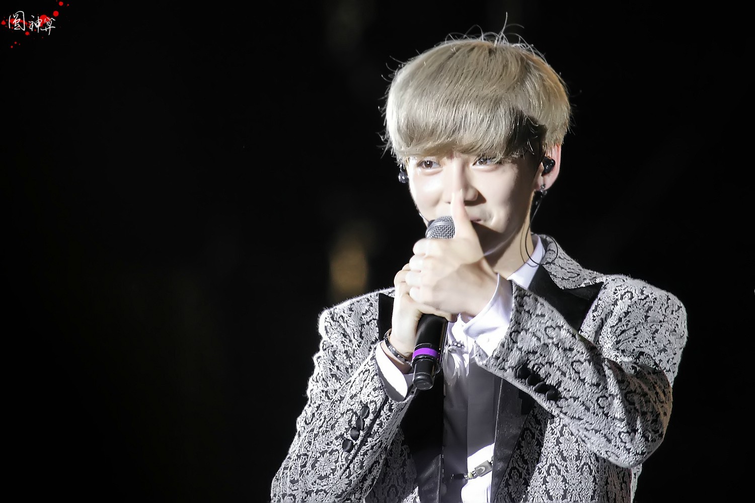 [FANTAKEN] 140727 EXO Concert "The Lost Planet" in Changsha [116P] 61d13411gw1eitfx9pmrxj215o0rsgrs