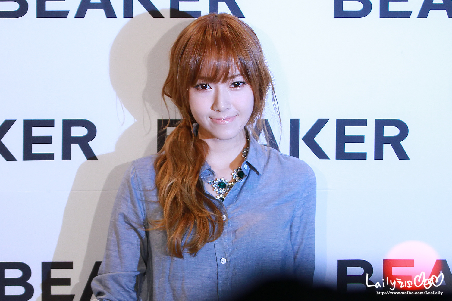 [PIC][25-10-2012]Jessica tham dự Lễ khai trương cửa hàng "BEAKER" tại Hannam-dong, Seoul vào tối nay 63ec500djw1dy7v8ot219j