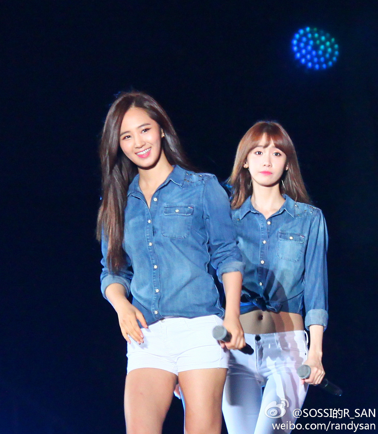 [PIC][17-10-2014]SNSD khởi hành đi Thượng Hải – Trung Quốc để tham dự "SMTOWN LIVE WORLD TOUR IV IN SHANGHAI" vào tối nay - Page 9 64b77ba5gw1elkddw3lxej210d15pal7