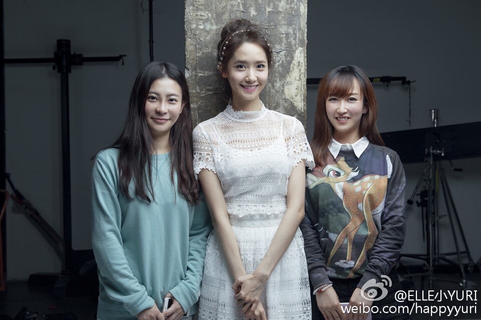 [PIC][04-03-2015]YoonA xuất hiện trên ấn phẩm tháng 4 của tạp chí "ELLE TRUNG QUỐC" 6918e14ejw1eoajpwhyesj20qo0hrn18