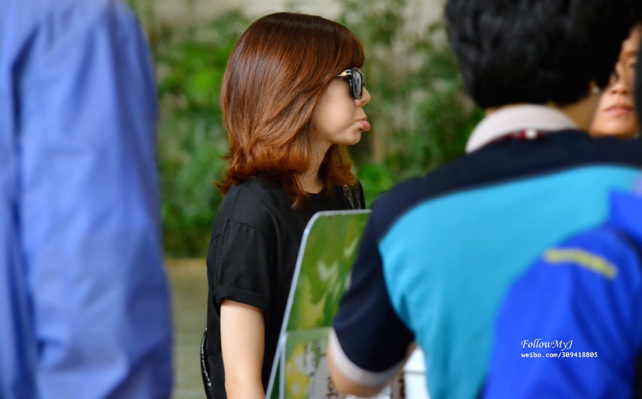 [PIC][10-07-2014]Sunny và SooYoung khởi hành đi Nhật Bản vào sáng nay 693be402gw1eieute5ywlj21kw0zcafm