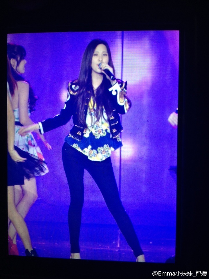 [PIC][05-10-2013]TaeTiSeo biểu diễn tại "WAKPOP" vào tối nay 6cd0e430jw1e9al9mzhfyj20k00qo42d