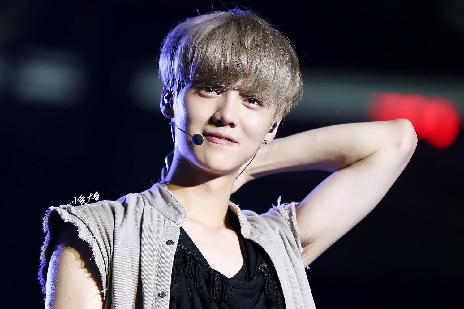 [FANTAKEN] 140727 EXO Concert "The Lost Planet" in Changsha [116P] 6fa78c66gw1eismxh3limj215o0rsn36