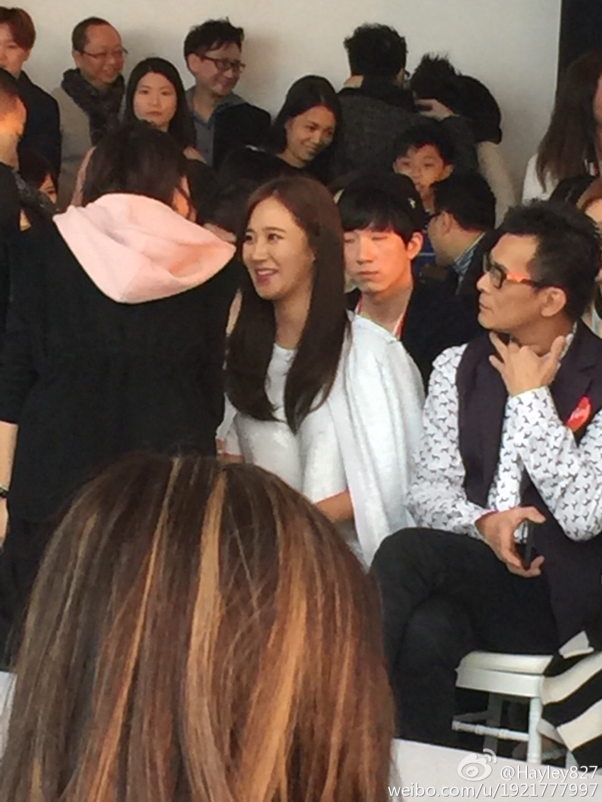 [PIC][27-01-2015]Yuri khởi hành đi Hồng Kông để tham dự sự kiện "iiJin F/W2015 Fashion Show"  vào tối nay 728c014djw1eopbbyoa5bj20xc18gtgp
