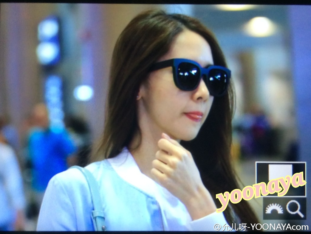 [PIC][15-05-2014]YoonA trở về Hàn Quốc vào chiều nay 8426f136jw1egf1u0lr6zj20sz0lsgxi