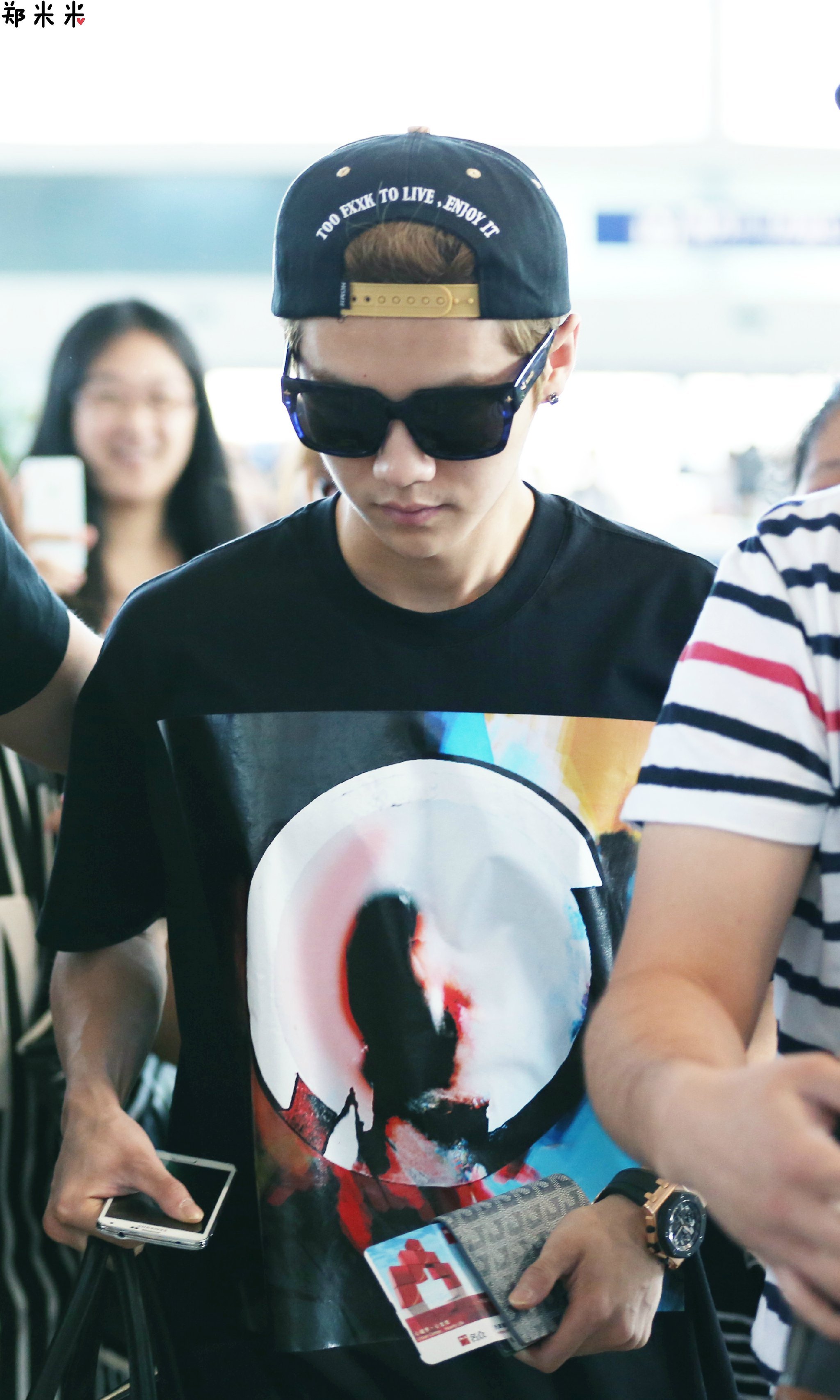 [FANTAKEN] 140628 Tianjin Airport - Departure [37P] 87be56f5tw1ehtv6ikxyjj21kw2mth27