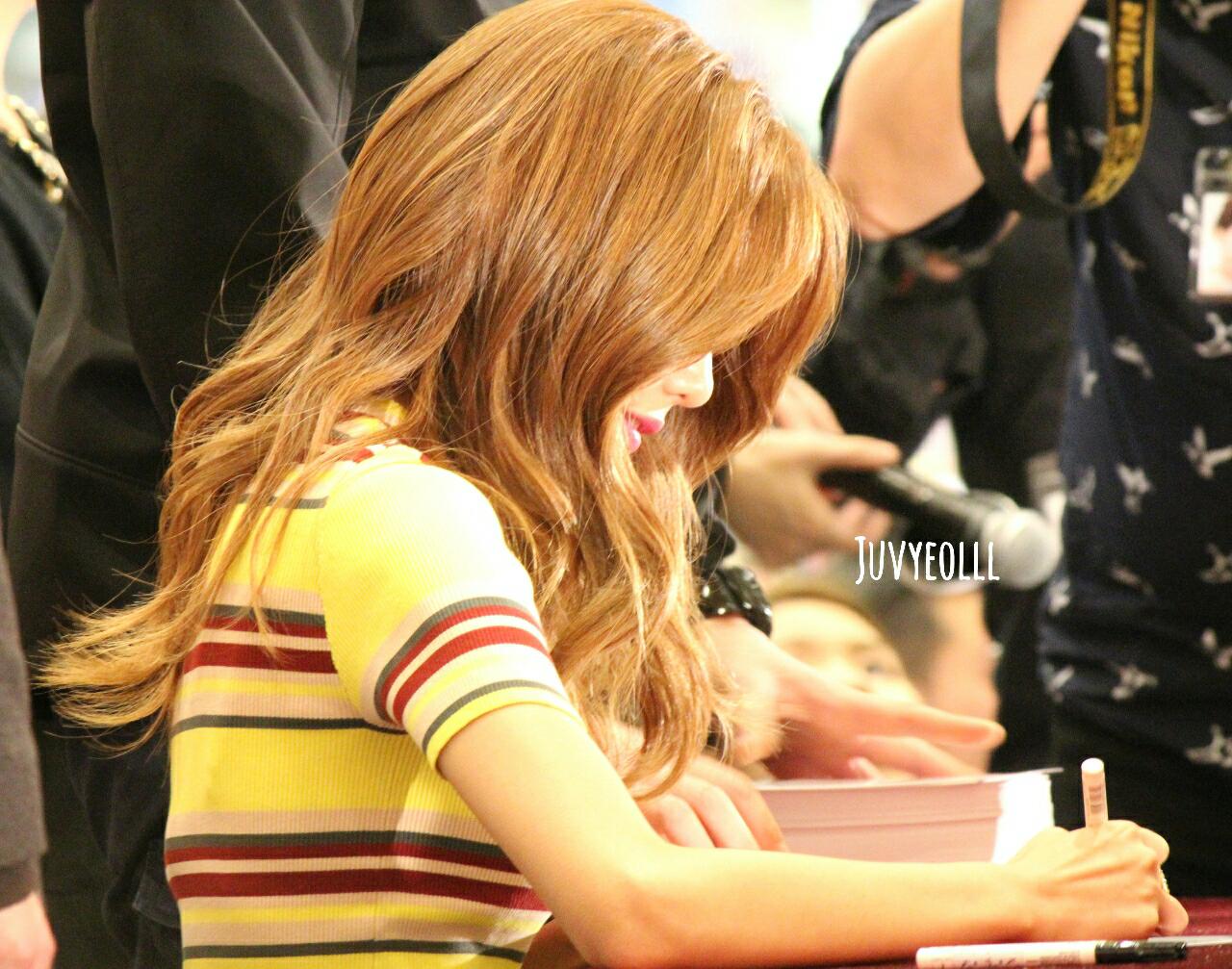 [PIC][04-02-2015]SooYoung xuất phát đi Hồng Kông để tham dự buổi fansign cho thương hiệu mỹ phẩm "LLang" - Page 3 B06ddbd0jw1eoywx5zny6j20zk0rzdkn