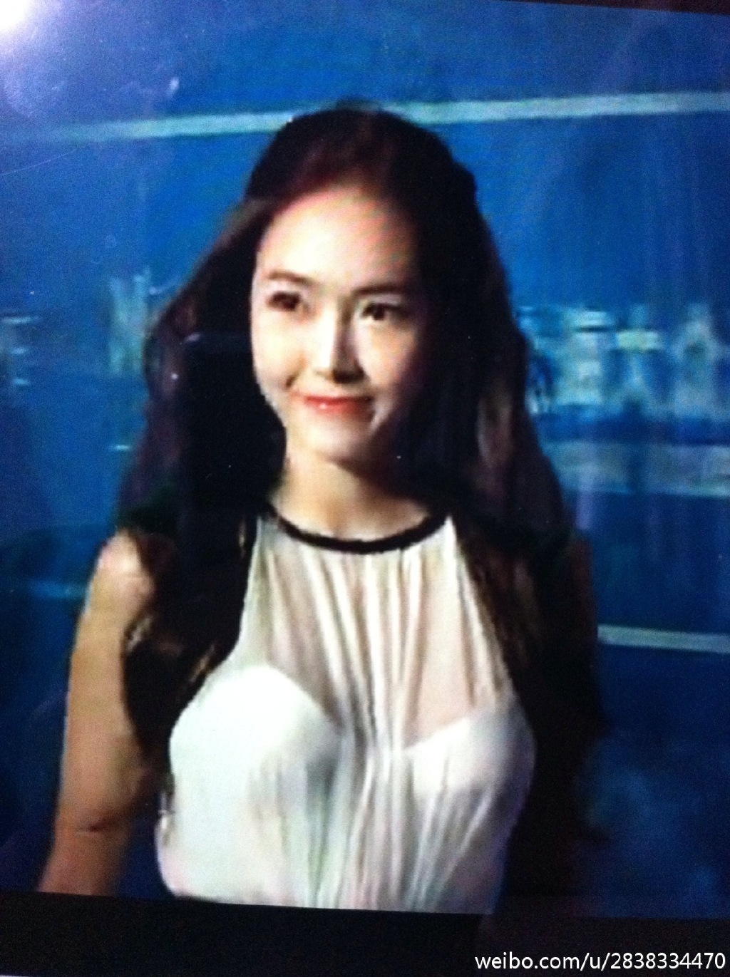 [PIC][07-10-2013]Jessica khởi hành đi Macao để tham dự "10th Huading Award" vào sáng nay A92d8c06jw1e9ctmubc8uj20x718gdtp