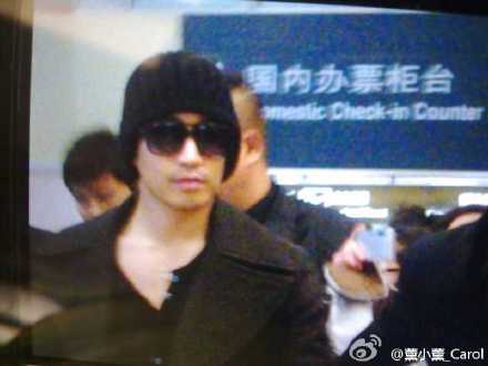 [6.1.12] Eric Seoul-Hongqiao Airport Pics 4edb3845jw1dosviwl753j